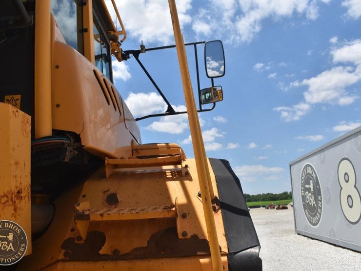 2006-volvo-a40d-image-49