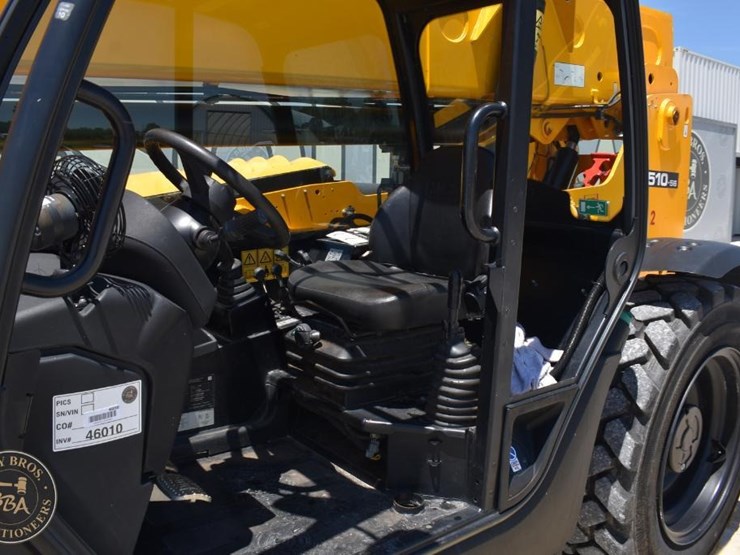 2023-jcb-510-56-image-25
