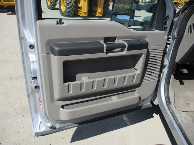 2008-ford-f350-xlt-image-11
