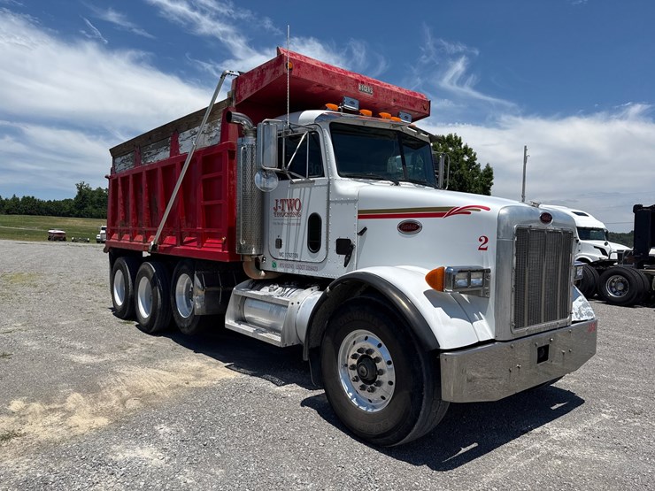2004-peterbilt-357-image-2