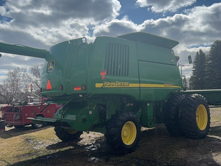 john-deere-9750-image-10