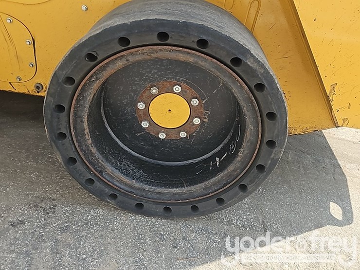2022-caterpillar-272d3-xe-image-14
