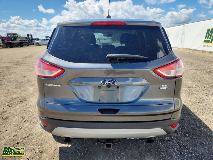 2016-ford-escape-image-10