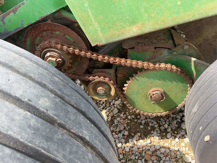 john-deere-535-image-16