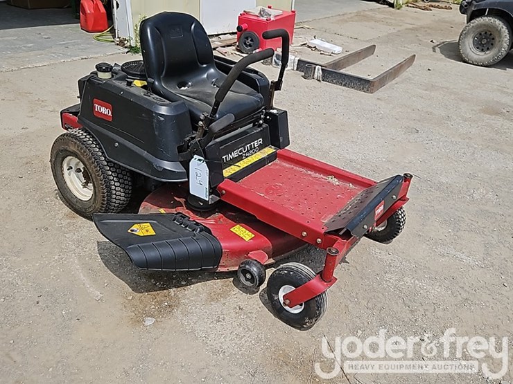toro-42"-zero-turn-mower-image-4
