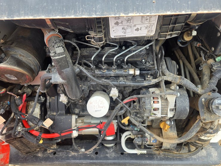 2023-bobcat-t650-image-16