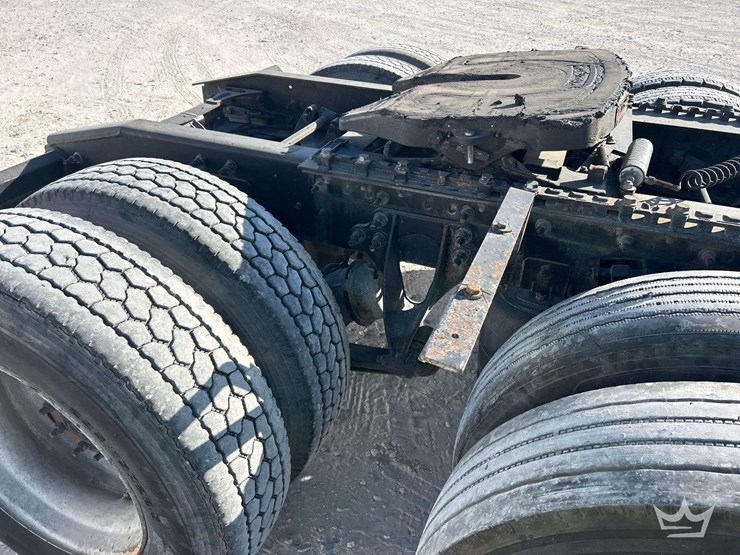 2014-international-prostar-image-22
