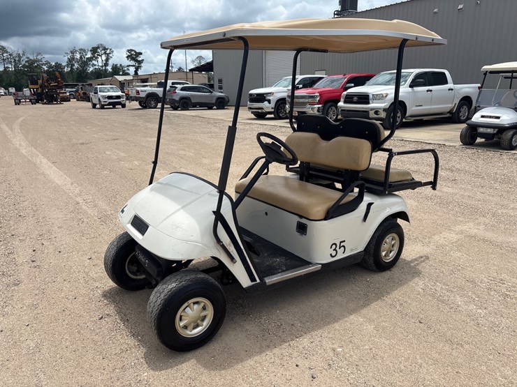 #72-•-ez-go-electric-golf-cart-|-no-title-image-1