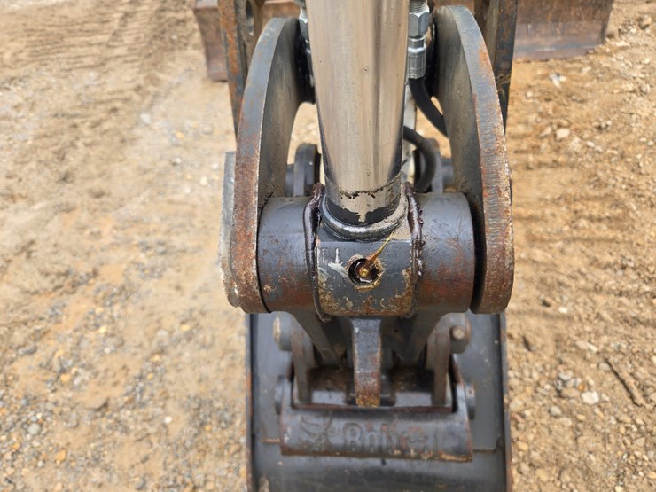2022-bobcat-e35-image-63