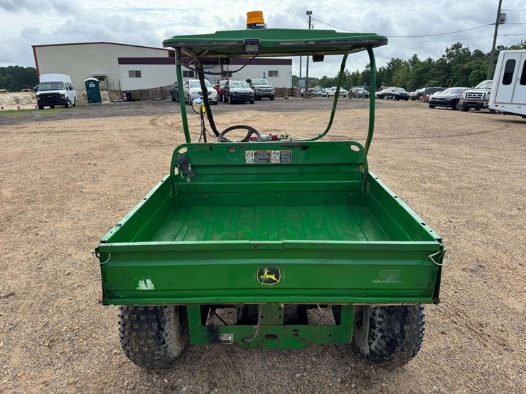 john-deere-gator-image-6