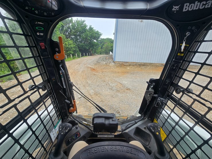 2023-bobcat-t650-image-22