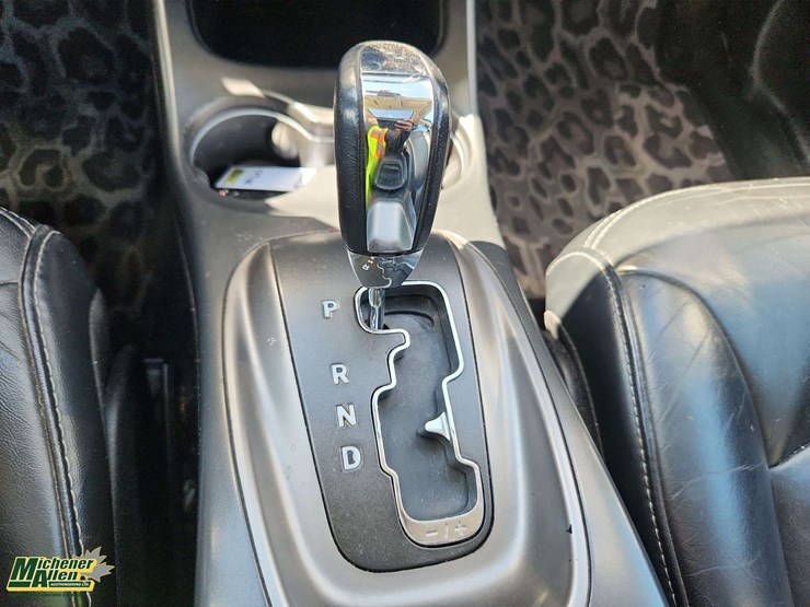 2015-dodge-journey-image-24