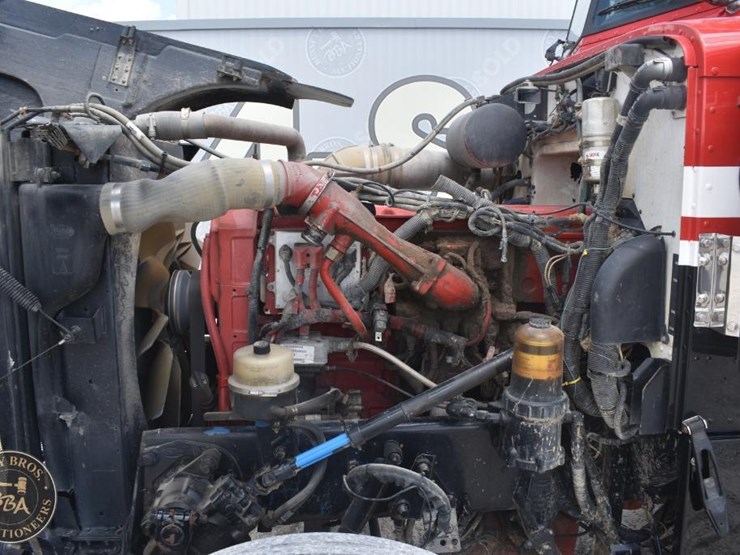 2005-peterbilt-378-image-54
