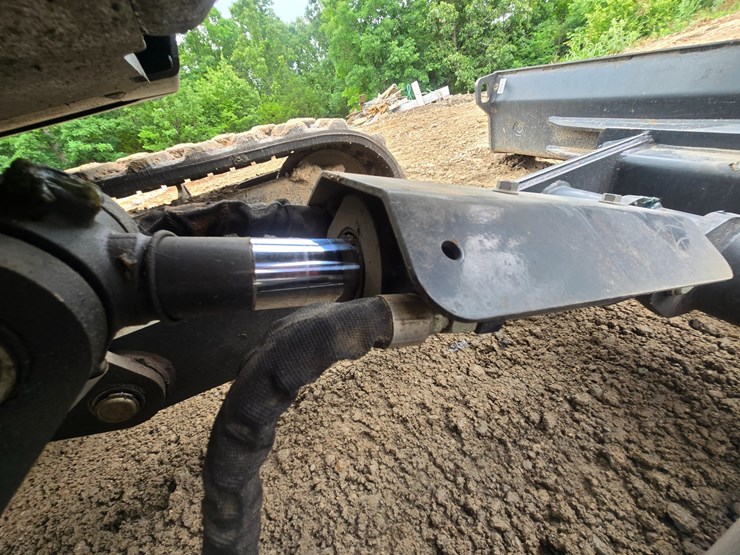 2023-bobcat-e35i-image-54