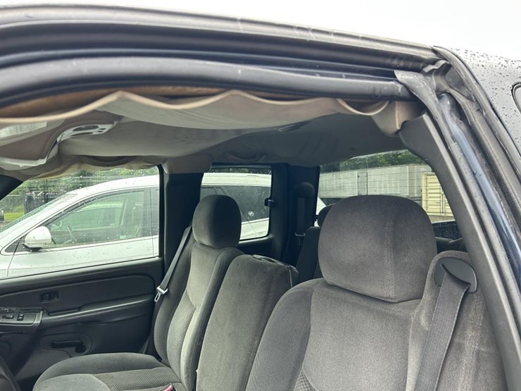 2006-chevrolet-silverado-1500-z71-image-15