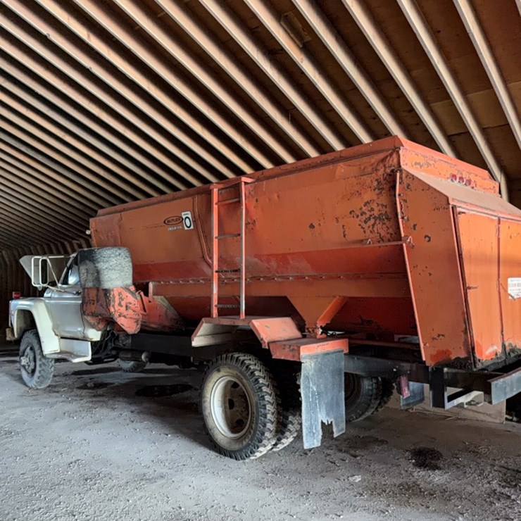 FORD F600
