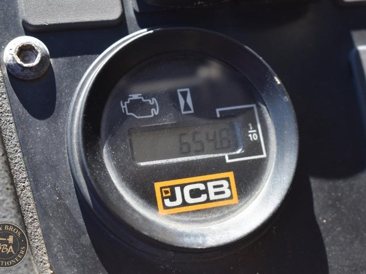 2023-jcb-510-56-image-32