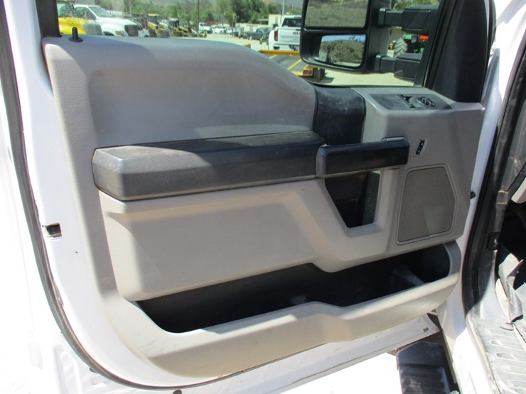 2019-ford-f550-xl-sd-image-10