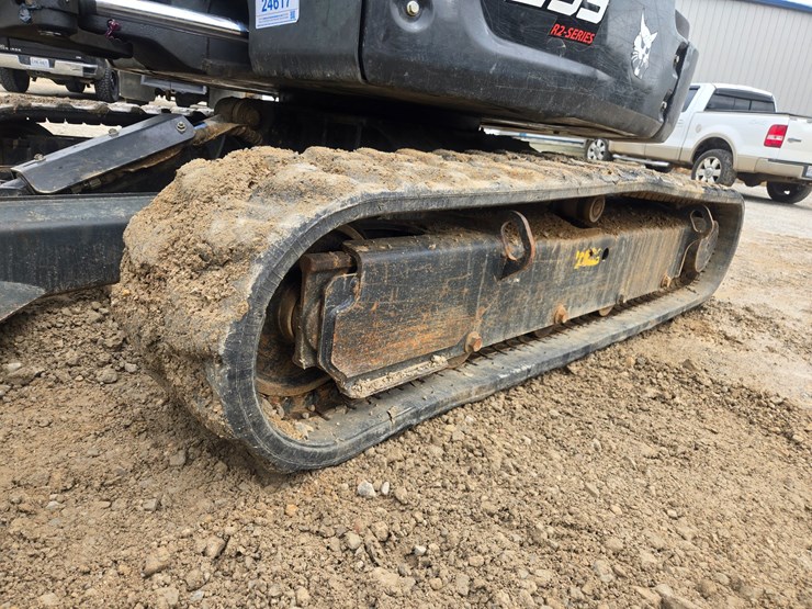 2022-bobcat-e35-image-81