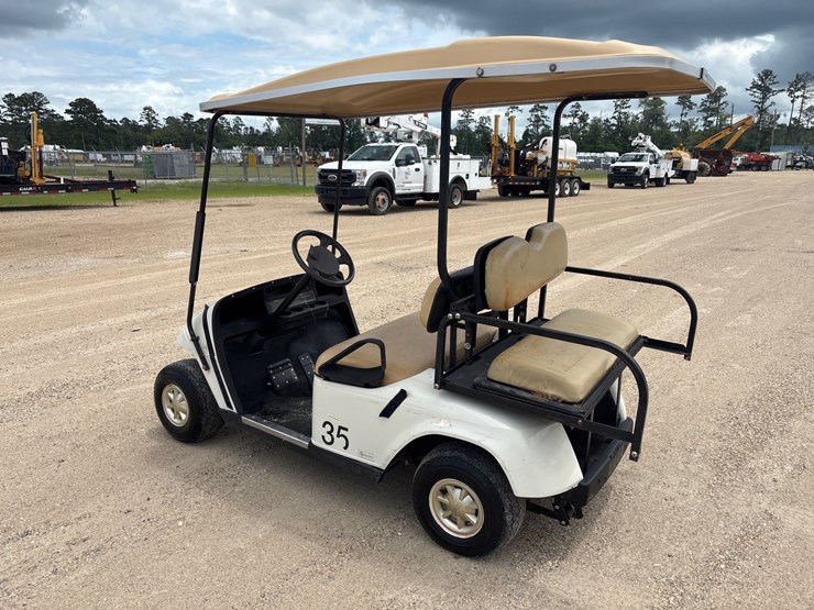 #72-•-ez-go-electric-golf-cart-|-no-title-image-4