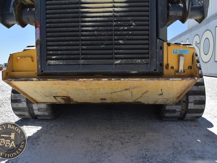 2018-deere-333g-image-33