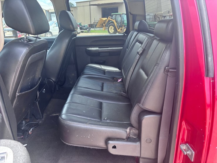 2007-chevrolet-silverado-2500-image-5