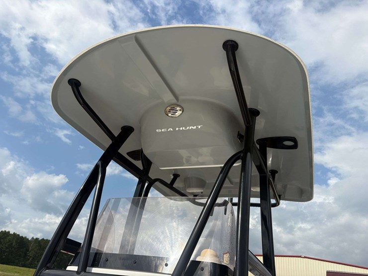 2015-sea-hunt-"triton-210"-center-console-fiberglass-boat-*fully-equipped*-image-24