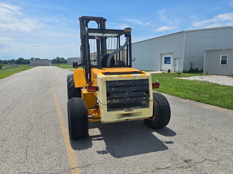 jcb-930-image-16