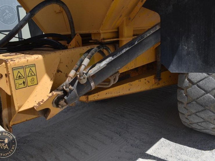 2006-volvo-a40d-image-22