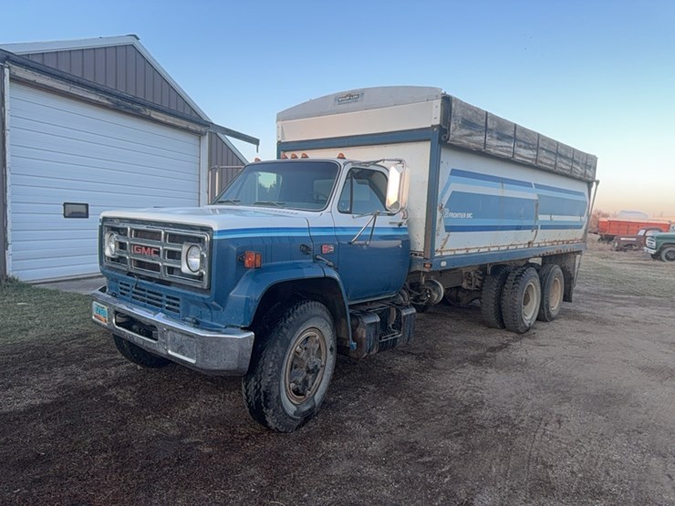 1980-gmc-diesel-tag-tandem-grain-truck,-5+2,-roll-tarp,-sold-as-is-image-2