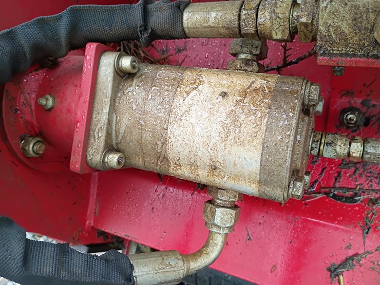 caterpillar-315-image-11