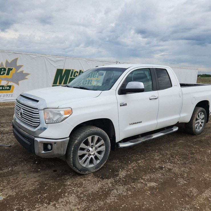 2015 TOYOTA TUNDRA