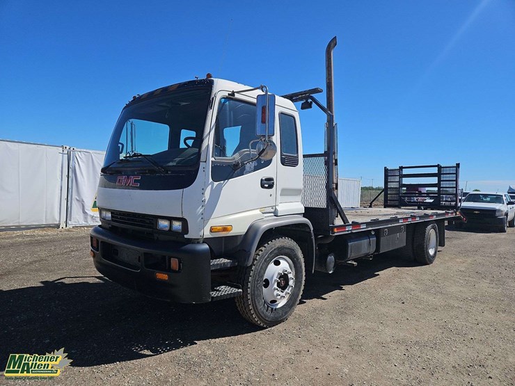 2001-gmc-t7500-image-1