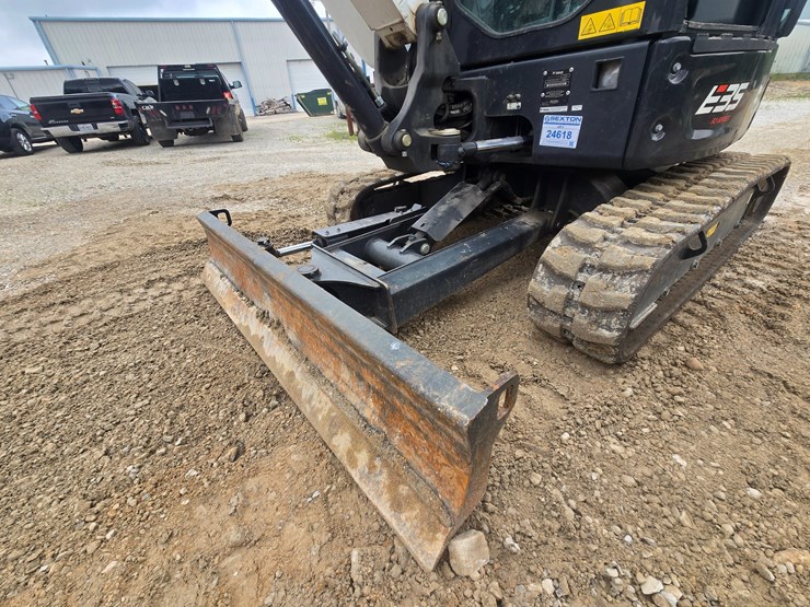 2023-bobcat-e35i-image-46