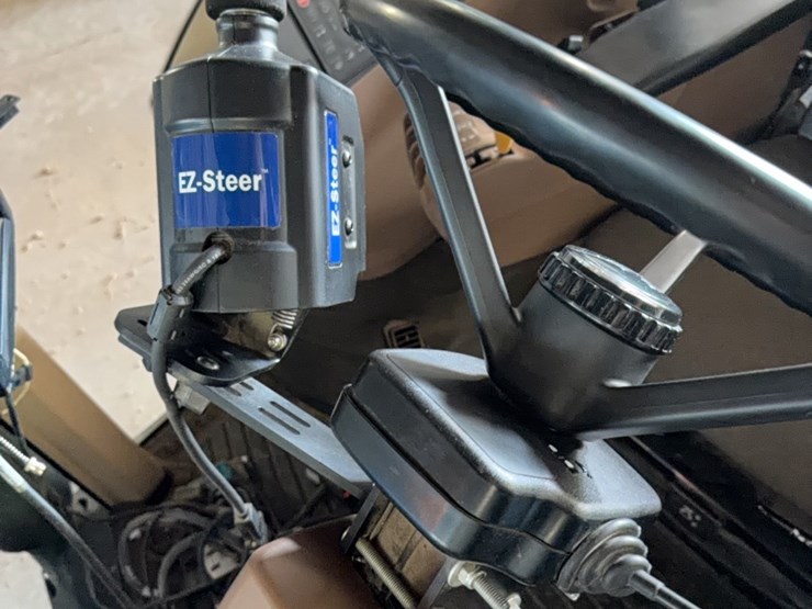 john-deere-8100-image-70