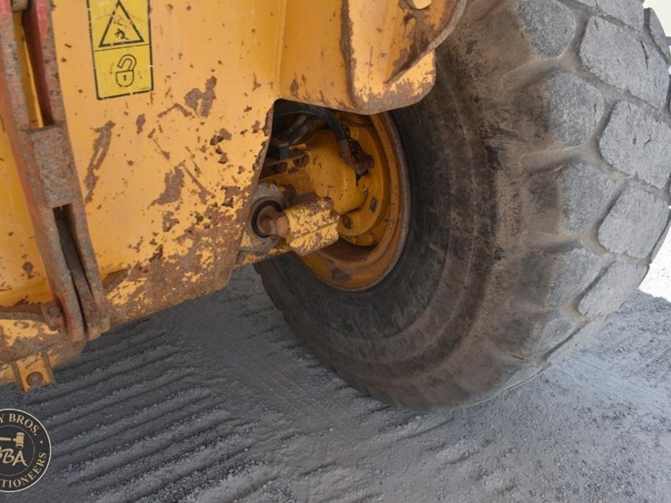 2006-volvo-a40d-image-35