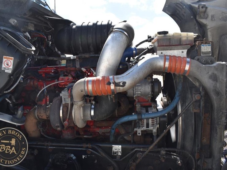 2013-kenworth-t660-image-89