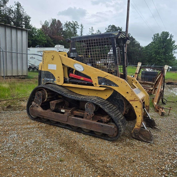 2005 CATERPILLAR 277B