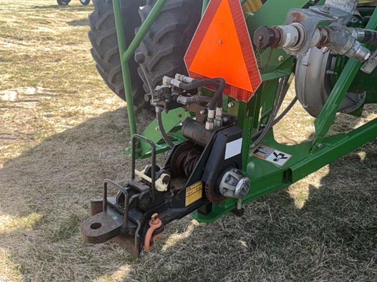 2000-john-deere-1910-image-124