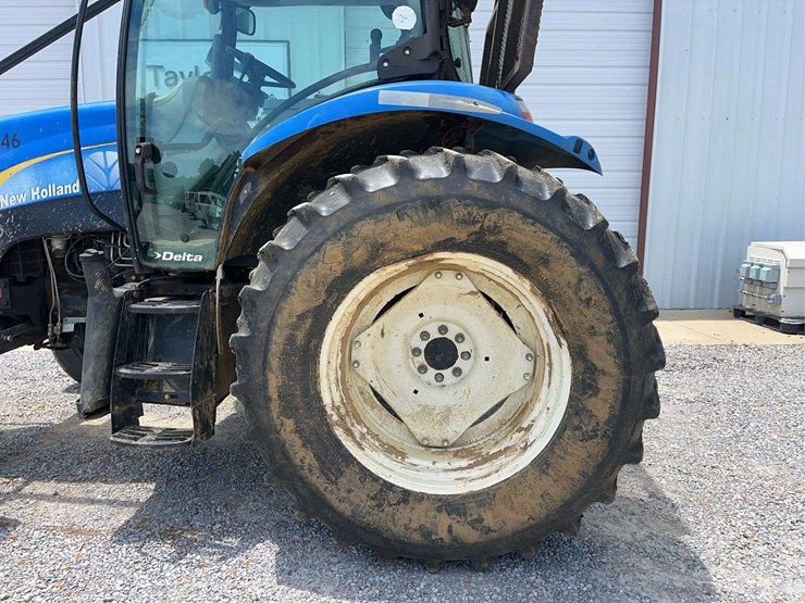 new-holland-t6020-image-8