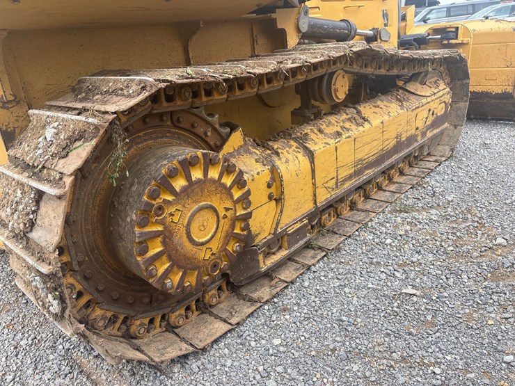 caterpillar-d3k2-xl-image-6
