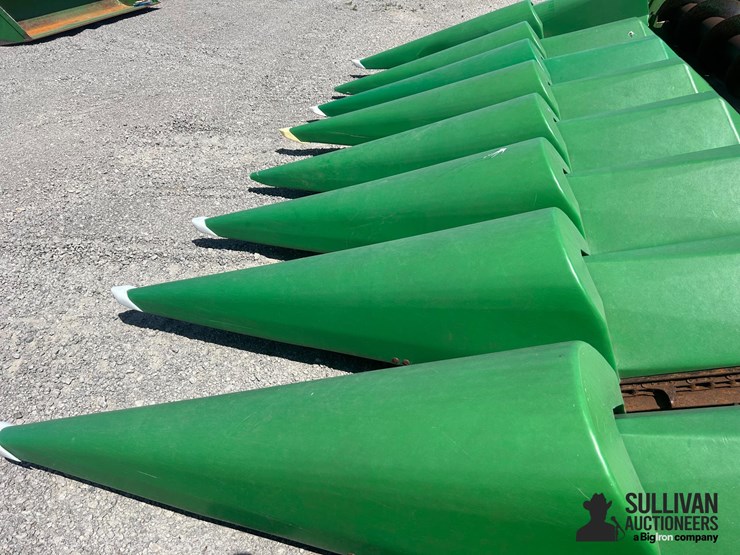 john-deere-822-image-11