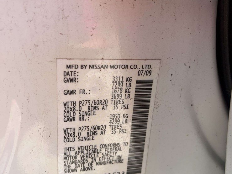 2010-infiniti-qx56-image-25
