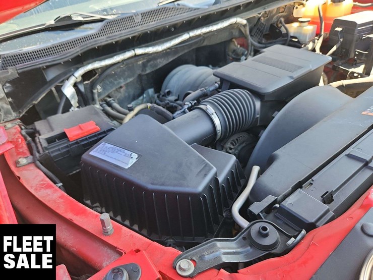 2020-chevrolet-silverado-3500hd-image-26