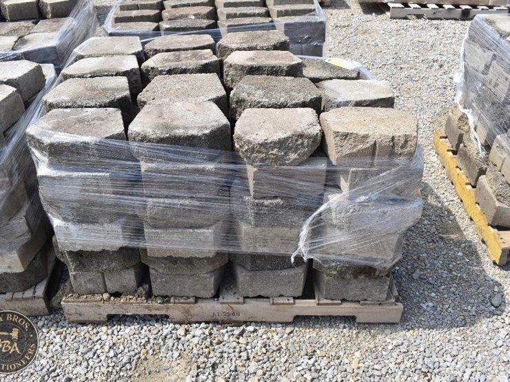 landscape-retaining-wall-block-45509-image-1