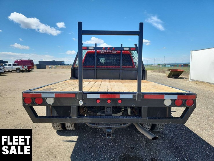 2020-chevrolet-silverado-3500hd-image-10