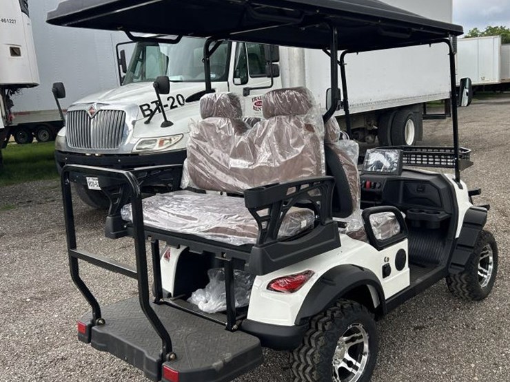 #63-•-4-seat-electric-golf-cart---sdlgc80---white-image-5