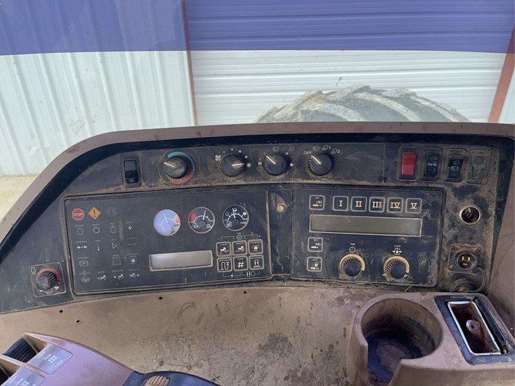 1997-john-deere-8400-image-28