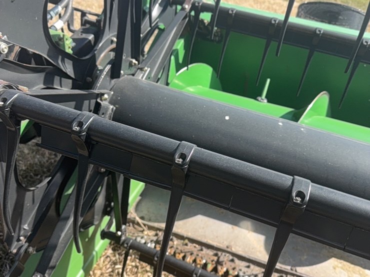 john-deere-635f-image-37
