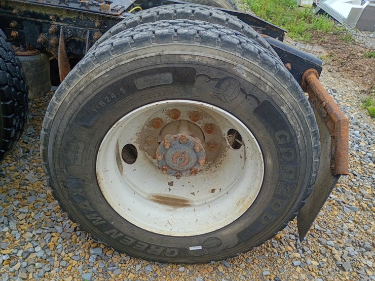2011-international-workstar-7600-image-70